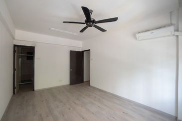 Bintang Mas Condominium