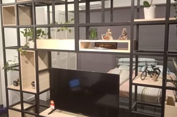 28 Boulevard (28 BLVD)