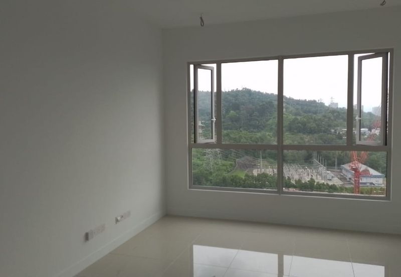 Lakefront Condominium | Emerald Hills @ Alam Damai