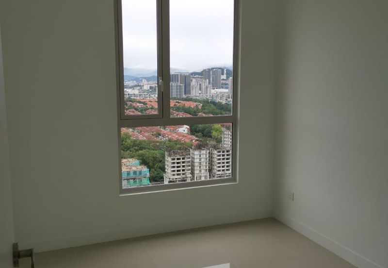 Lakefront Condominium | Emerald Hills @ Alam Damai