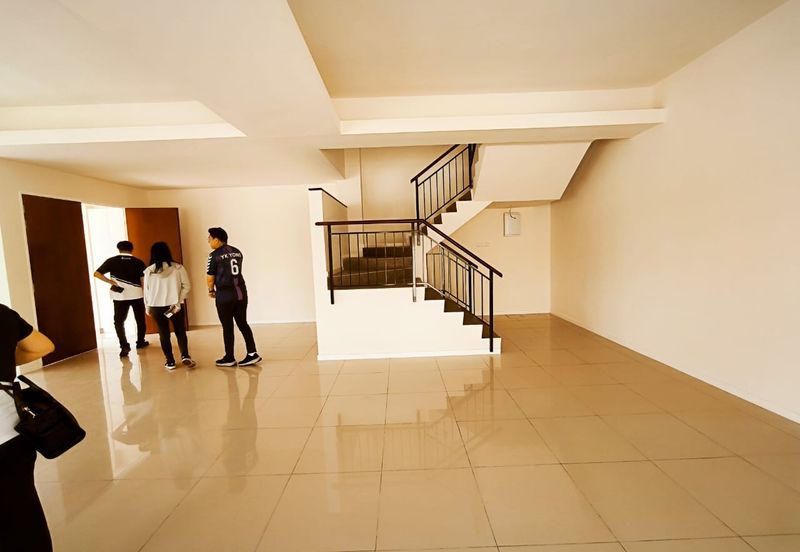 Bandar Sungai Long, Bandar Sungai Long, Selangor