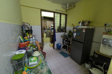 Tasik Heights Apartment