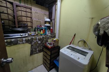 Tasik Heights Apartment