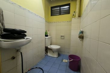 Tasik Heights Apartment