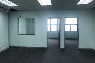 Wisma Zelan(Number One Business Centre)