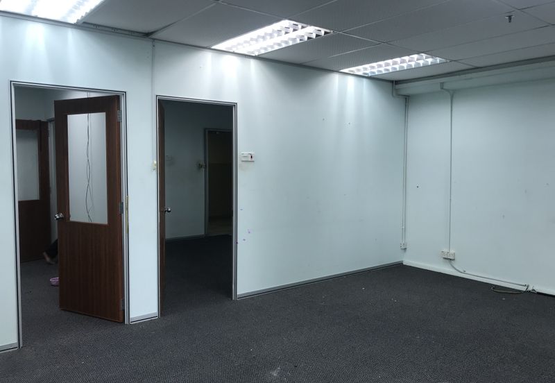 Wisma Zelan(Number One Business Centre)