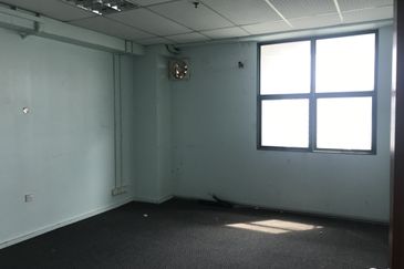 Wisma Zelan(Number One Business Centre)