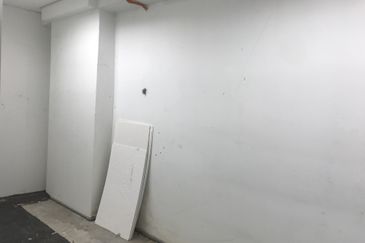 Wisma Zelan(Number One Business Centre)