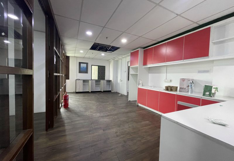 Wisma Zelan(Number One Business Centre)