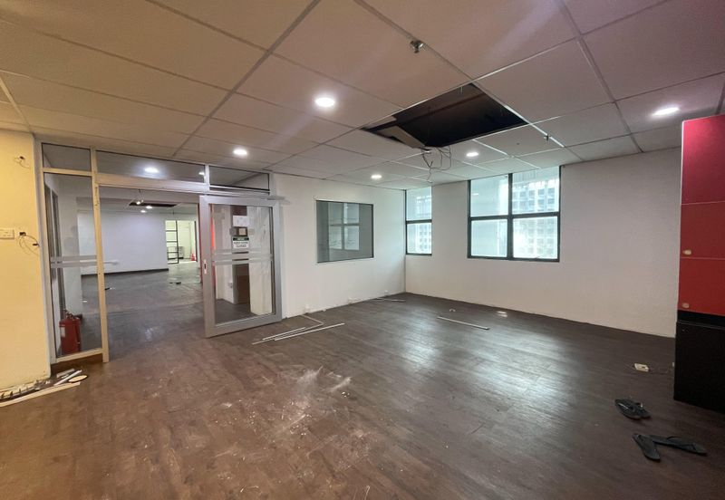 Wisma Zelan(Number One Business Centre)