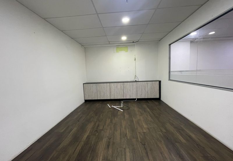 Wisma Zelan(Number One Business Centre)