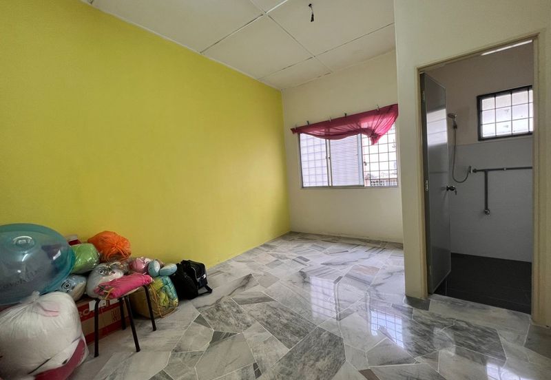 Taman Taynton (Taynton View)