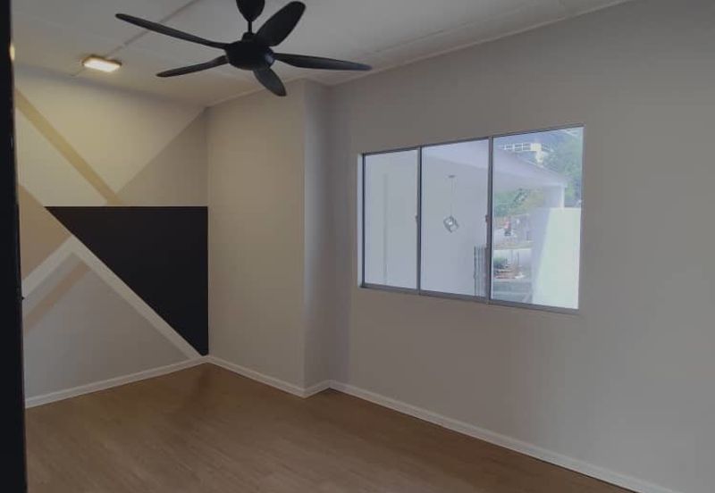 Taman Bukit Anggerik