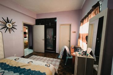 Emerald Hill, Taman Bukit Indah