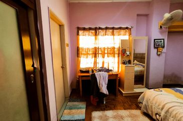 Emerald Hill, Taman Bukit Indah