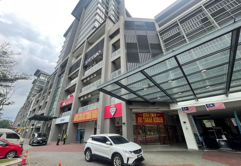 Queensville, Taman Tasik Permaisuri