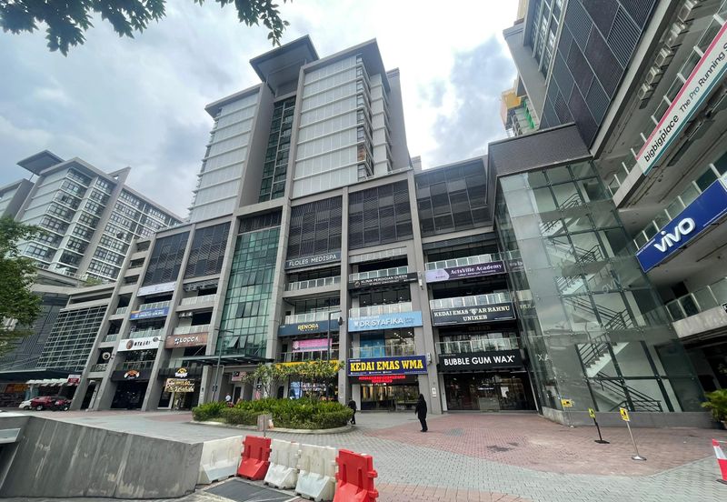 Queensville, Taman Tasik Permaisuri