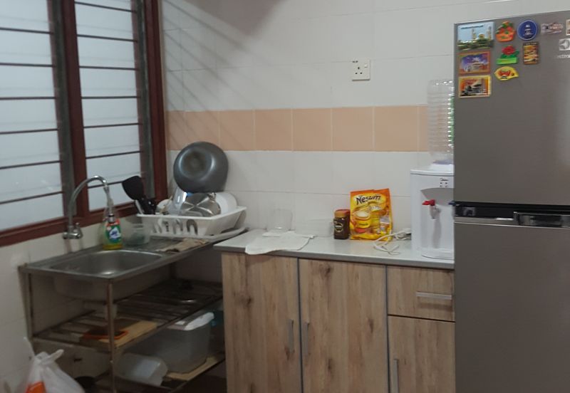 Pangsapuri Damai, Subang Bestari