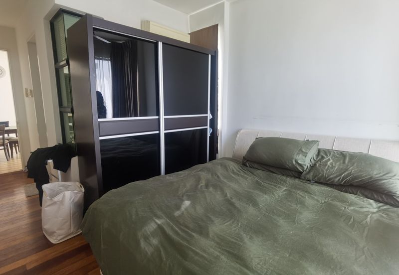 Papillon Desahill Condominium