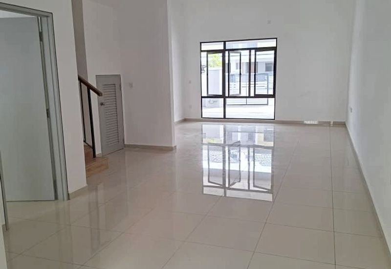 Bandar Tun Hussein Onn