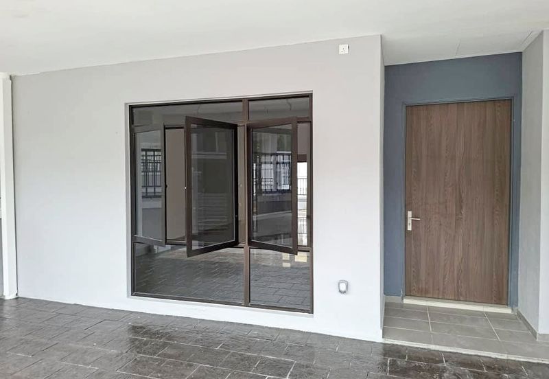 Bandar Tun Hussein Onn