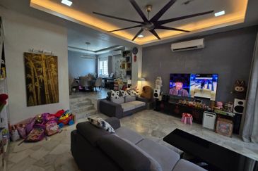 Persiaran Sungai Long 7