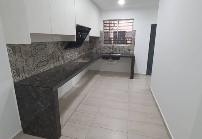 Taman Mutiara Barat @ Taman Taynton View