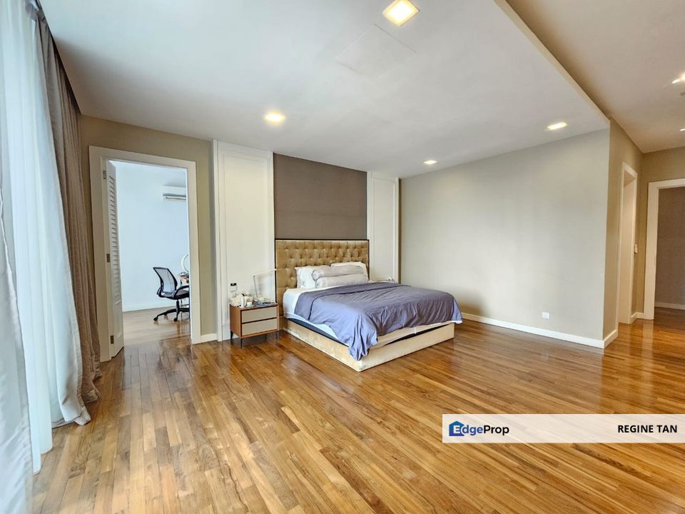 Sungai Long, Twin Palms 3 Storey Corner Bungalow for sale , Selangor, Kajang