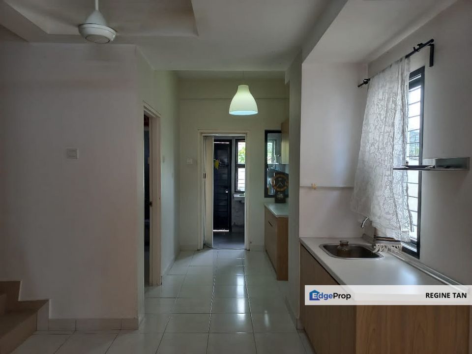 Mahkota Cheras, Sungai Long Near To School 1.5 Storey Endlot G Floor Townhouse for sale , Selangor, Cheras