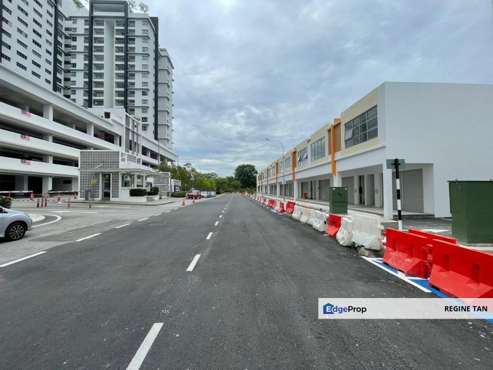 Taman Sutera Kajang, Balakong Newly VP Shoplot for rent , Selangor, Kajang