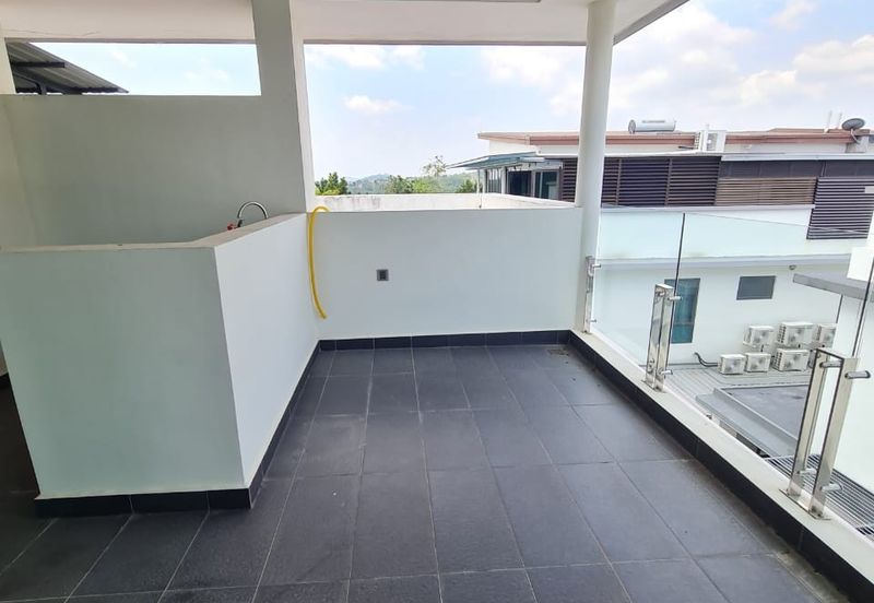 SAUJANA DUTA @ S2 HEIGHT