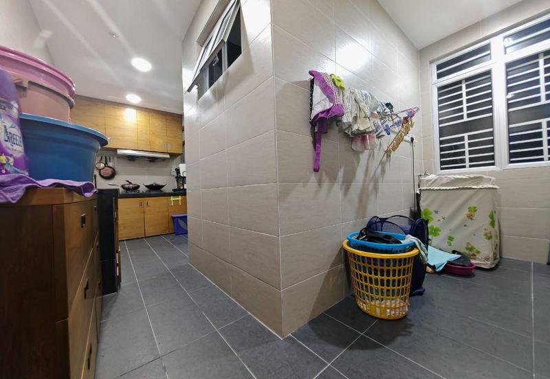 BANDAR AINSDALE (MEKAR)