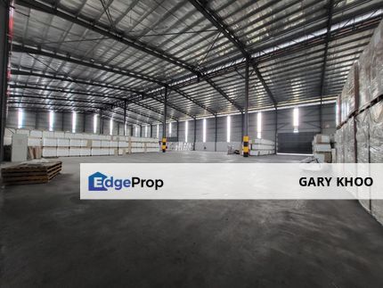 Sepang Salak Tinggi Detached Factory 80,000sf Tnb 3000amp Many Unit , Selangor, Sepang