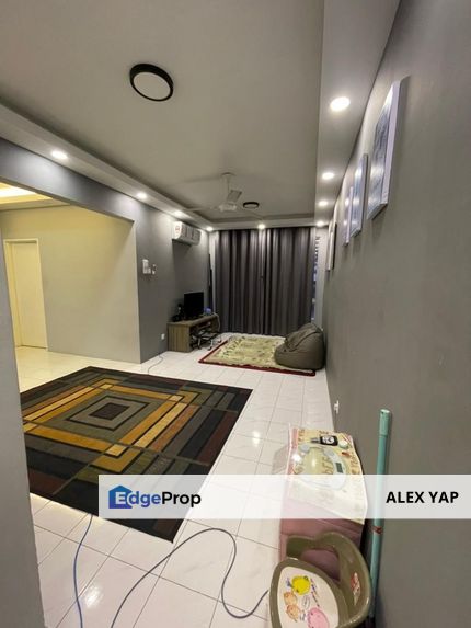 Renovated Unit! Vista Impiana Apartment @ Seri Kembangan / Sale / Jual / Full Loan / KWSP, Selangor, Seri Kembangan