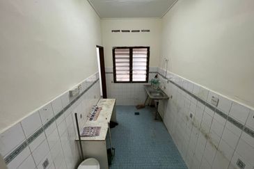 Subang Perdana Goodyear Court 10