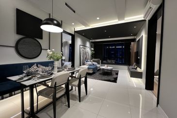 Kinrara Residence 100M to LRT at Pavilion Bukit Jalil Nearby Puchong PJ Bandar Sunway 