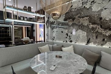 Kinrara Residence 100M to LRT at Pavilion Bukit Jalil Nearby Puchong PJ Bandar Sunway 