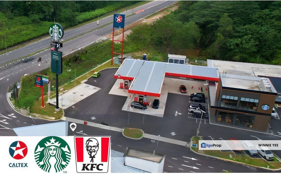 Residence next to MAHSA University Hospital at Rimbayu Saujana Putra, Selangor, Kota Kemuning