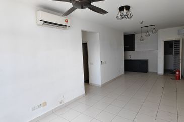 Karisma Apartment @ Eco Majestic