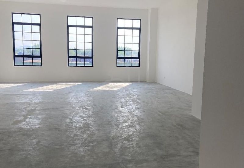 Silver Square @ Eco Majestic