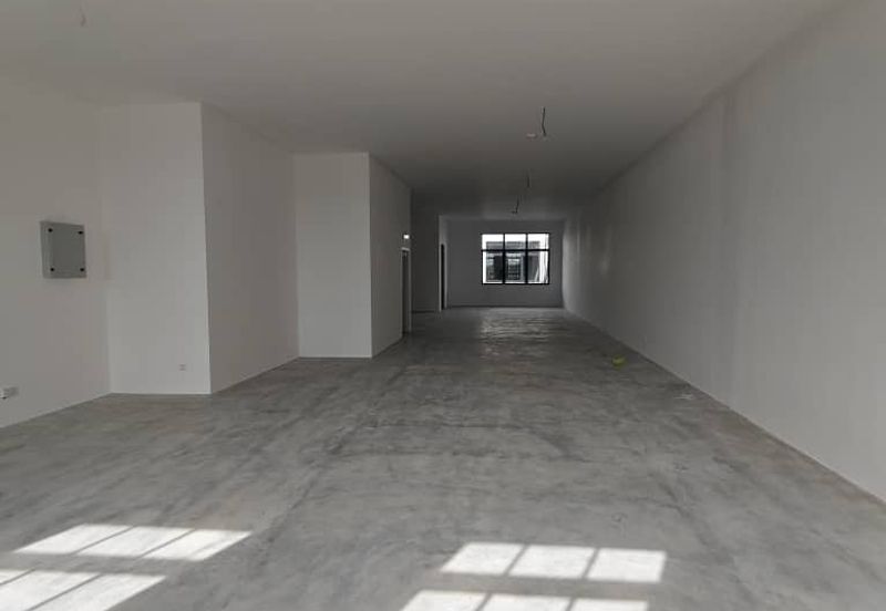 Silver Square @ Eco Majestic