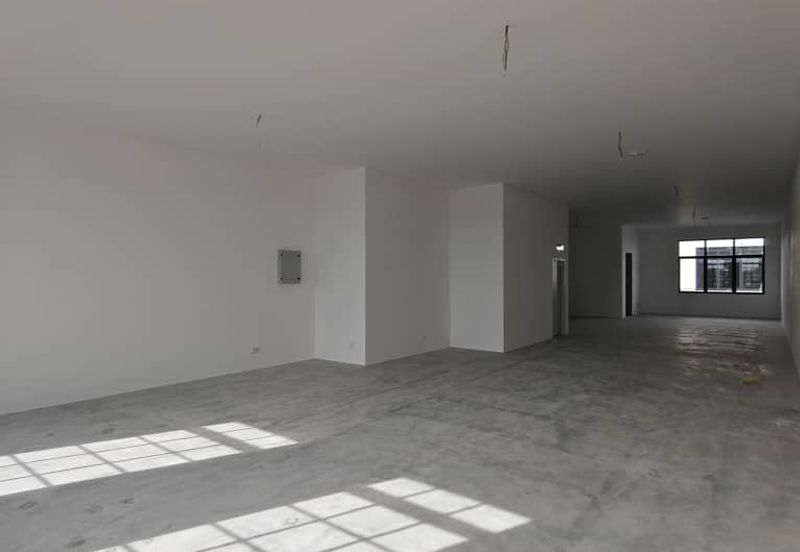 Silver Square @ Eco Majestic