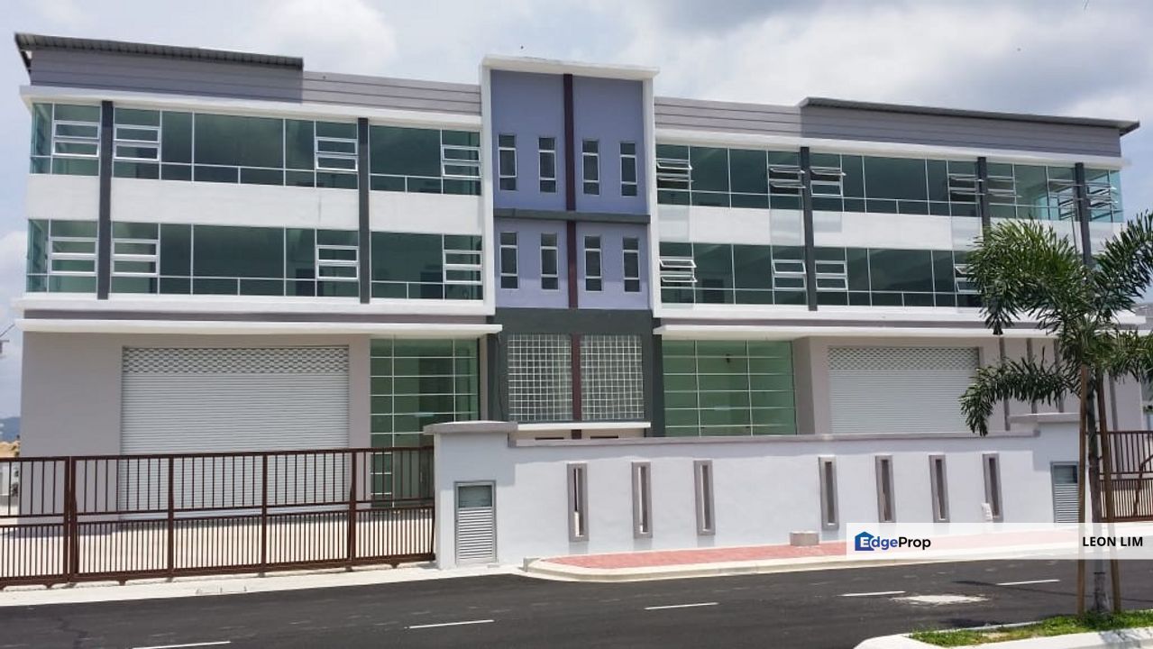  CREST HILL INDUSTRIAL PARK 2, Jalan Villaraya Semenyih, 2.5 storey semi-D factory / warehouse  , Selangor, Semenyih