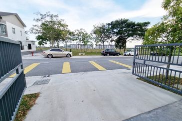 Penduline @ Bandar Rimbayu