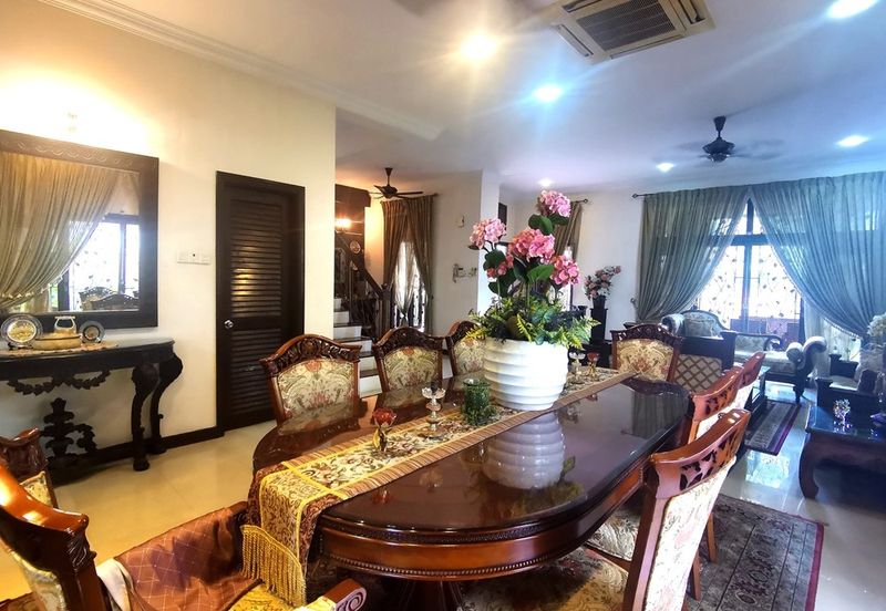 D Villa Equestrian, Kota Damansara