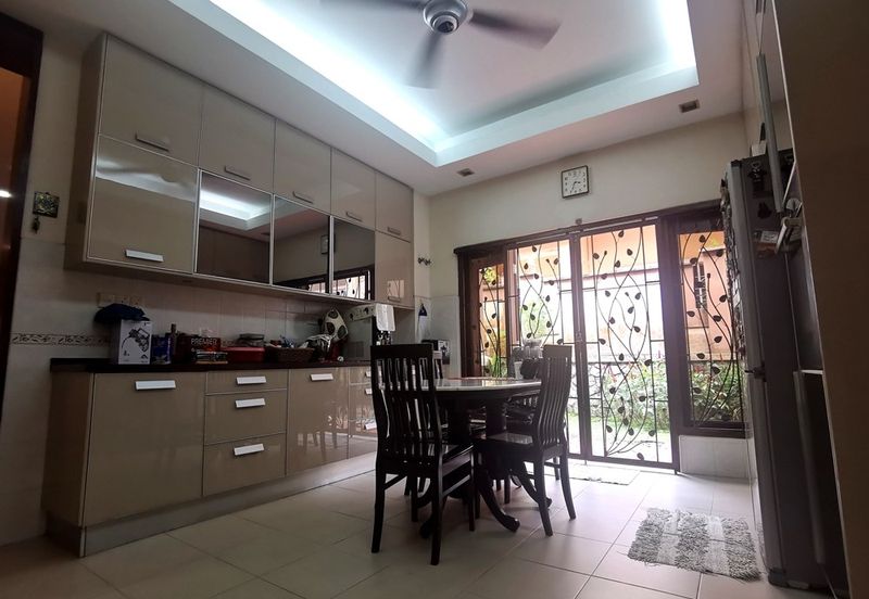 D Villa Equestrian, Kota Damansara