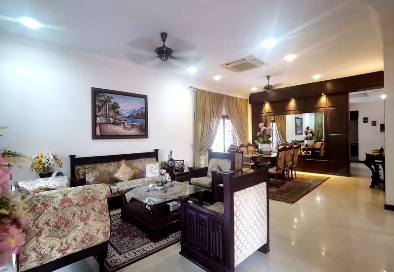 D Villa Equestrian, Kota Damansara