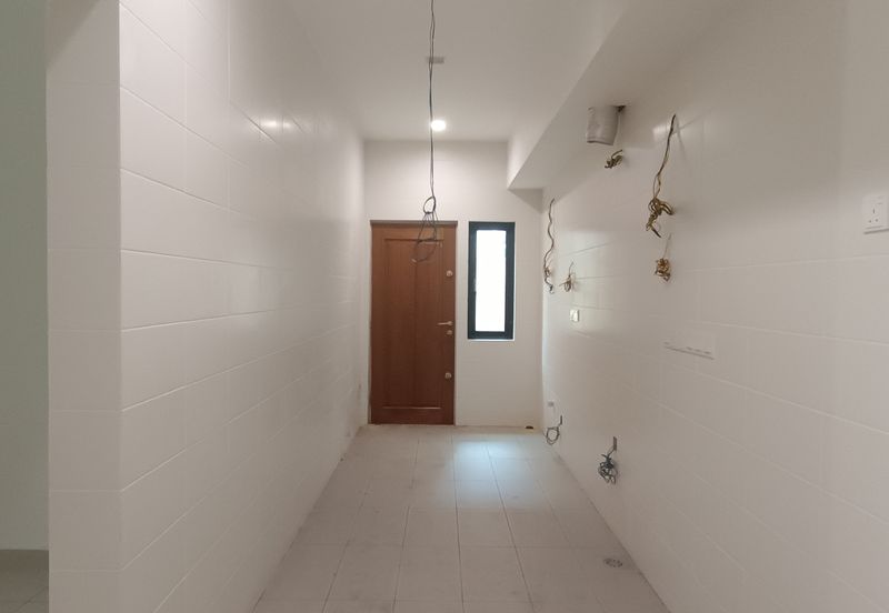 Damai 16, Setia Alam