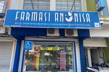 JALAN PUNCAK ALAM JAYA