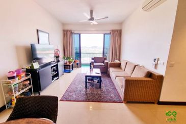 JALAN PUNCAK ALAM JAYA